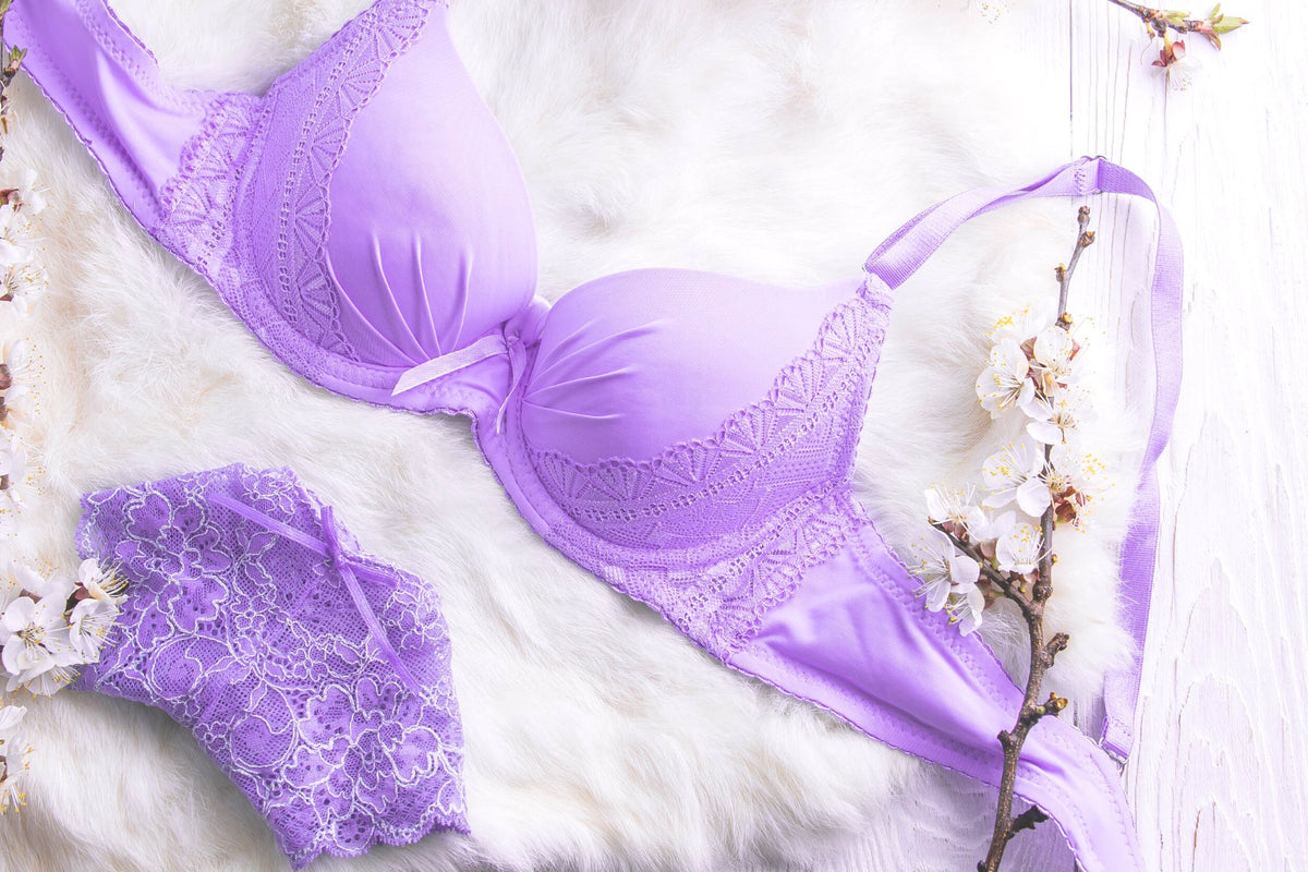 Intimates – CHERRIE