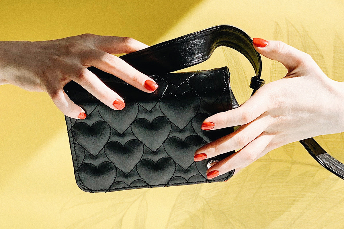 Affordable Woman's Wallets Only $1 Dollar | CHERRIE