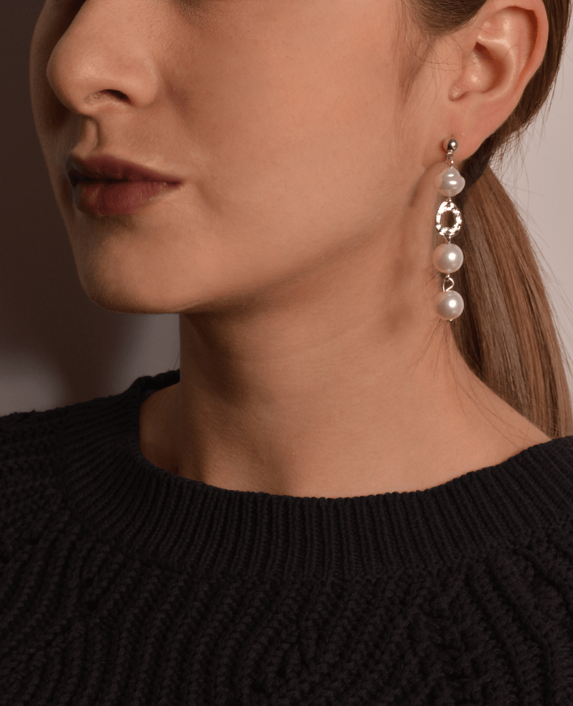Metals And Pearls Earring